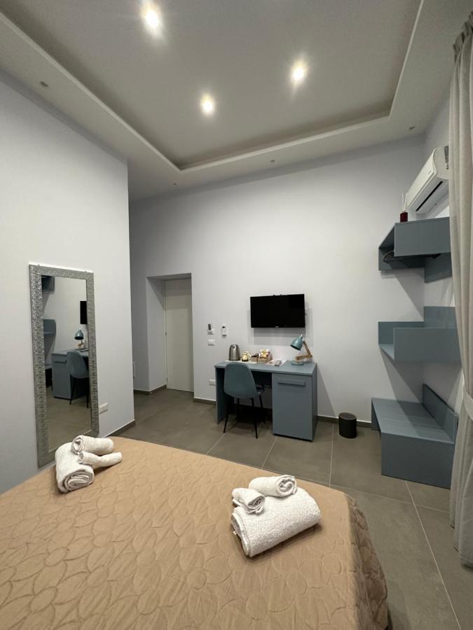 Casa Vacanze Sant'Agostino เนเปิลส์ ภายนอก รูปภาพ