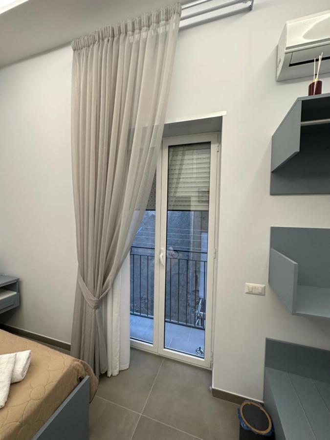 Casa Vacanze Sant'Agostino เนเปิลส์ ภายนอก รูปภาพ