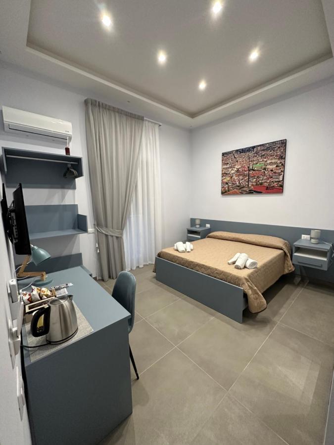 Casa Vacanze Sant'Agostino เนเปิลส์ ภายนอก รูปภาพ